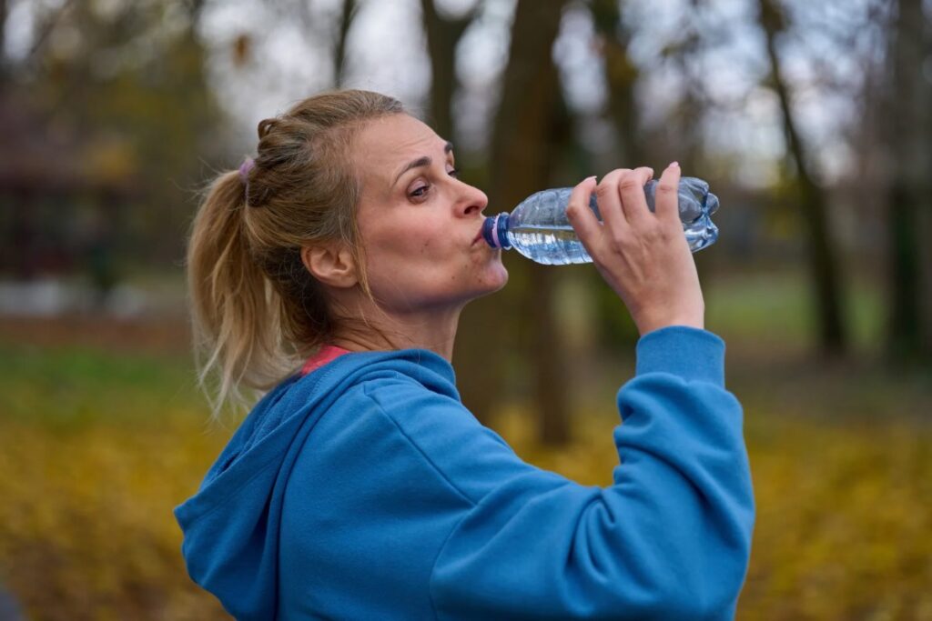 ランニング　水分補給　栄養補給